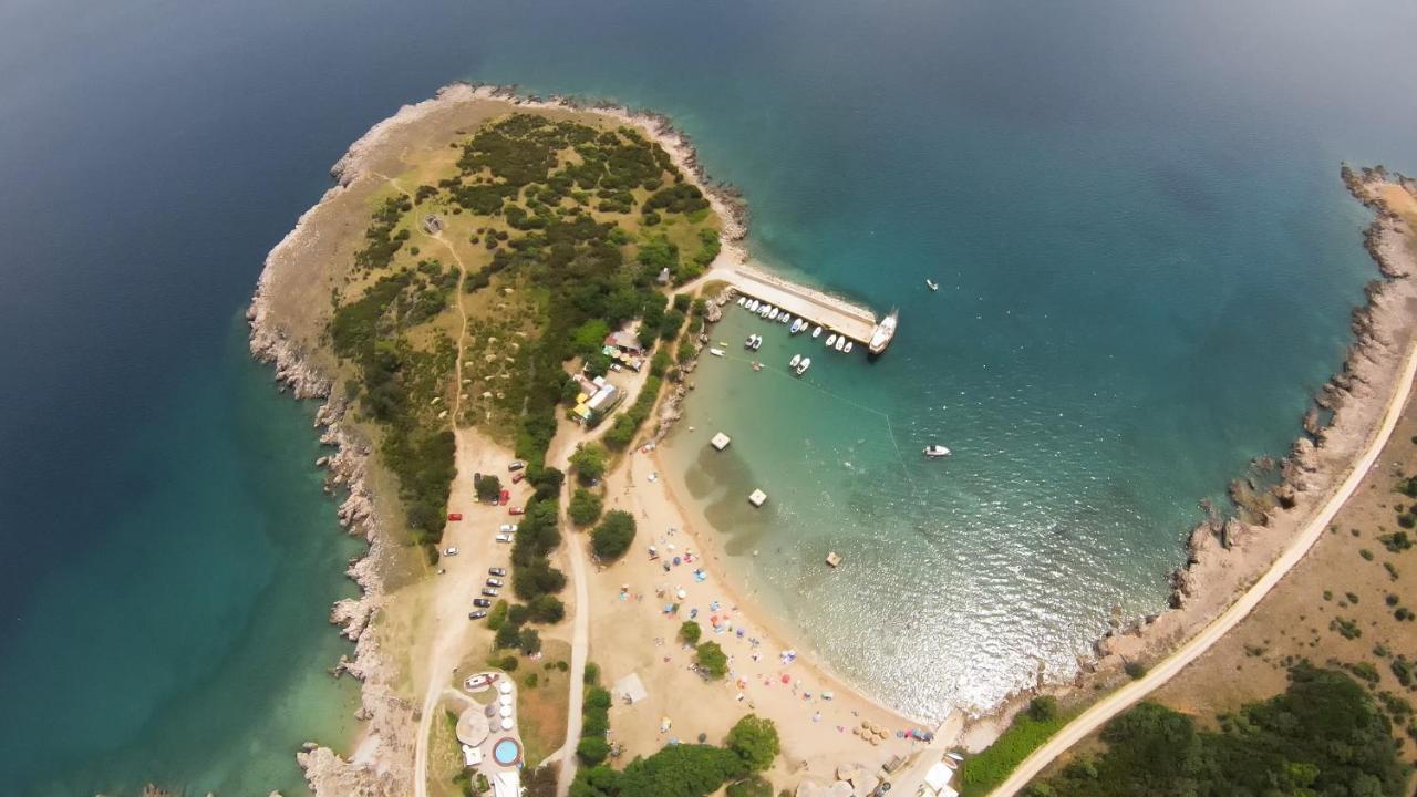 Holiday House Tos-Vila With Heated Pool ヴルブニク エクステリア 写真